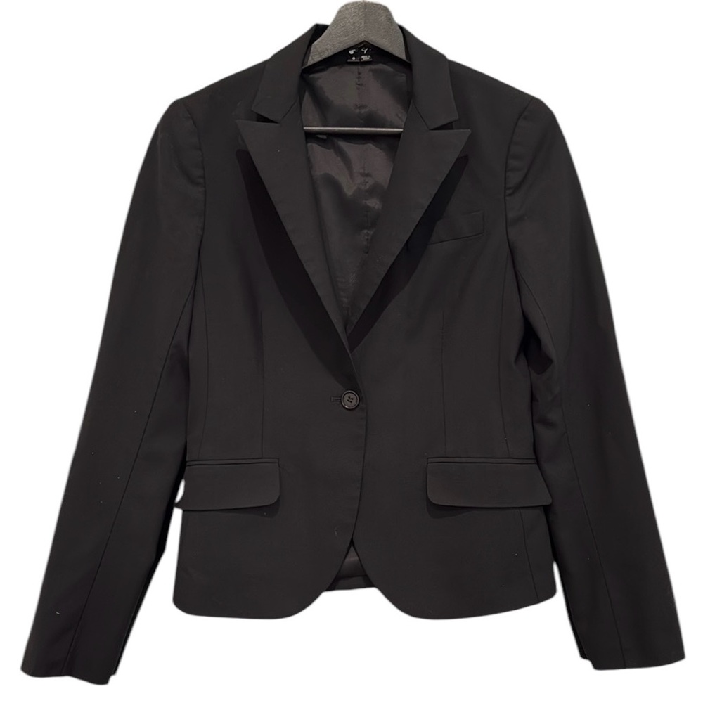 Theory Black Tailored Blazer with Notched Lapels